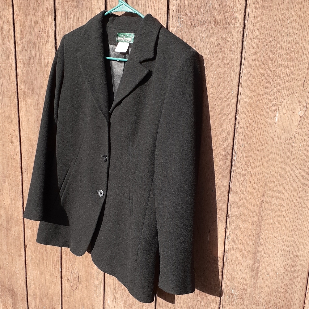 DONATED Locally | Wool & Cashmere Blend Coat - Picture 6 of 14